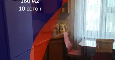 Dom w Uzdzienski sielski Saviet, Białoruś