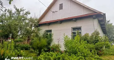 Casa en Snouski sielski Saviet, Belarús