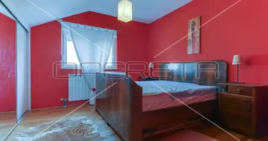 Casa 9 habitaciones en Zagreb, Croacia