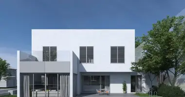 4 bedroom house in Lakatameia, Cyprus