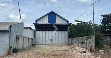 Commercial property 270 m² in Ta Khmau, Cambodia