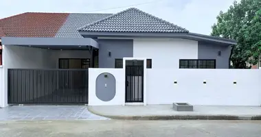 3 bedroom apartment in Si Sunthon, Thailand