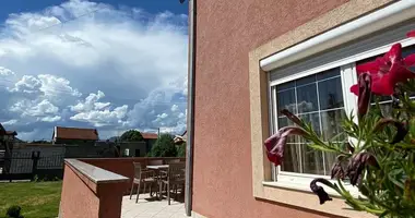 Dom wolnostojący 6 pokojów w Podgorica, Czarnogóra