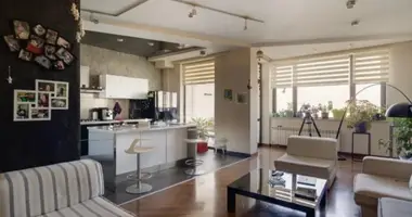 Квартира 3 комнаты в Тбилиси, Грузия