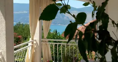 Haus 5 Schlafzimmer in Igalo, Montenegro