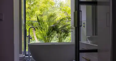 3 bedroom apartment in Warsaw, Poland