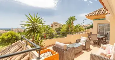 3 bedroom apartment in Ricmar, Spain