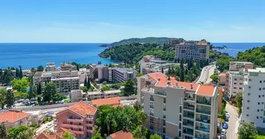 2 bedroom apartment in Becici, Montenegro
