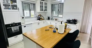 Квартира 4 комнаты в Ашкелон, Израиль