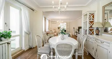 Apartamento 5 habitaciones en Minsk, Belarús