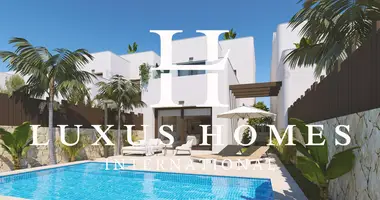 Villa 3 bedrooms in Pilar de la Horadada, Spain