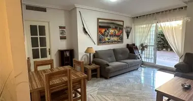 Apartamento 3 habitaciones en San Pedro Alcantara, Španjolska