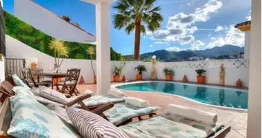 Haus 4 Schlafzimmer in Benalmadena, Spanien