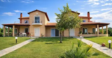 Villa 3 chambres dans Kassandrino, Grèce