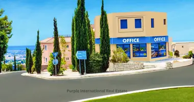 Office 317 m² in Tala, Cyprus