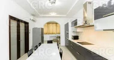Apartamento 4 habitaciones en Evenkiysky Rayon, Rusia