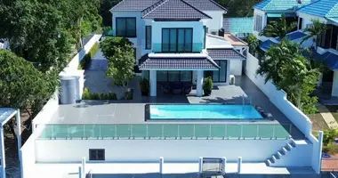 4 bedroom house in Ban Na Chom Thian, Thailand