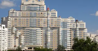 Tienda 165 m² en Minsk, Belarús