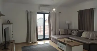 DON071 Brand New 2 Bedroom Apartment In Tivat, For Long Term Rent dans Donja Lastva, Monténégro