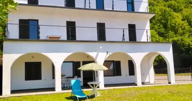 Dom 12 pokojów w Petrovac, Czarnogóra
