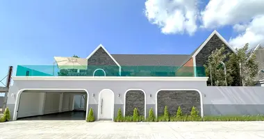 Haus 4 Schlafzimmer in Huai Yai, Thailand