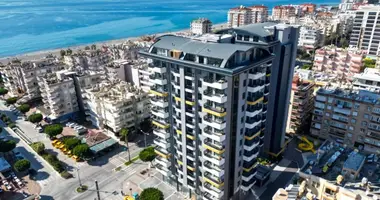 Modern 2+1 Smart Home Apartment with Sea & Mountain Views dans Mahmutlar, Turquie