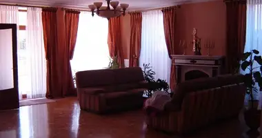 Дом 6 комнат в Одесса, Украина