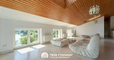Apartamento 3 habitaciones en Minsk, Belarús