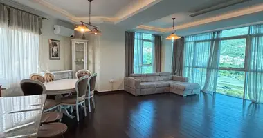 Wohnung 2 Schlafzimmer in Becici, Montenegro