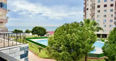 Duplex 6 bedrooms in Mezitli, Turkey