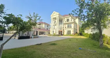 Villa 7 zimmer in Sangkat Prek Kampeus, Kambodscha