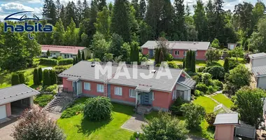 Dom w Kouvola sub region, Finlandia