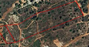 Parcela en Souni Zanatzia, Chipre