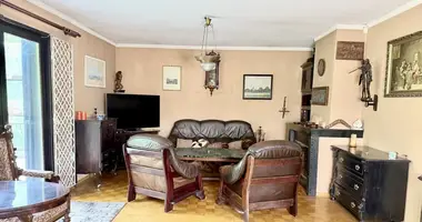 Casa en Varsovia, Polonia