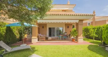 3 bedroom house in Benalmadena, Spain