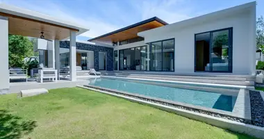 Villa in Si Sunthon, Thailand