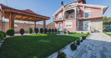 Вилла в Херцег-Нови, Черногория