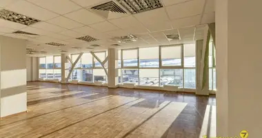 Propiedad comercial 195 m² en Minsk, Belarús