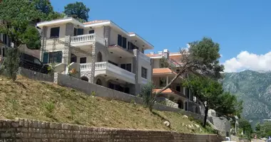 Villa 4 room villa in Kotor Municipality, Montenegro