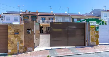 Townhouse 2 bedrooms in Torrevieja, Spain