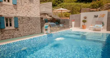 3 bedroom house in Montenegro