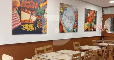 Restaurante, cafetería 150 m² en Helechosa de los Montes, Španjolska