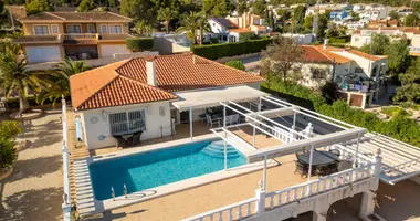 Villa 4 bedrooms in lAlfas del Pi, Spain