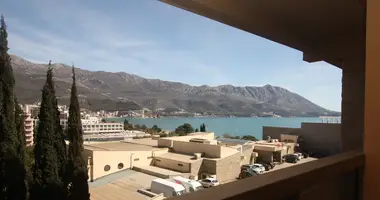 Apartamento 2 habitaciones en Becici, Montenegro