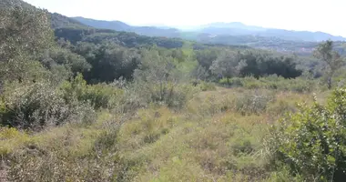 Grundstück in Agios Stefanos, Griechenland