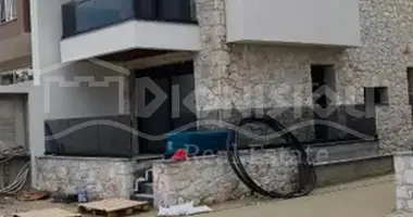 Haus 4 Schlafzimmer in Pefkochori, Griechenland