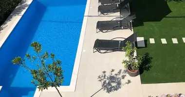 Hotel 300 m² in Trau, Kroatien