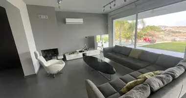 Casa 3 habitaciones en Parekklisia, Chipre
