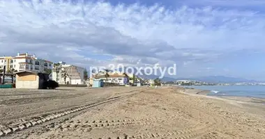 2 bedroom apartment in Manilva, Spain