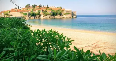 Mieszkanie 2 pokoi w Sveti Stefan, Czarnogóra